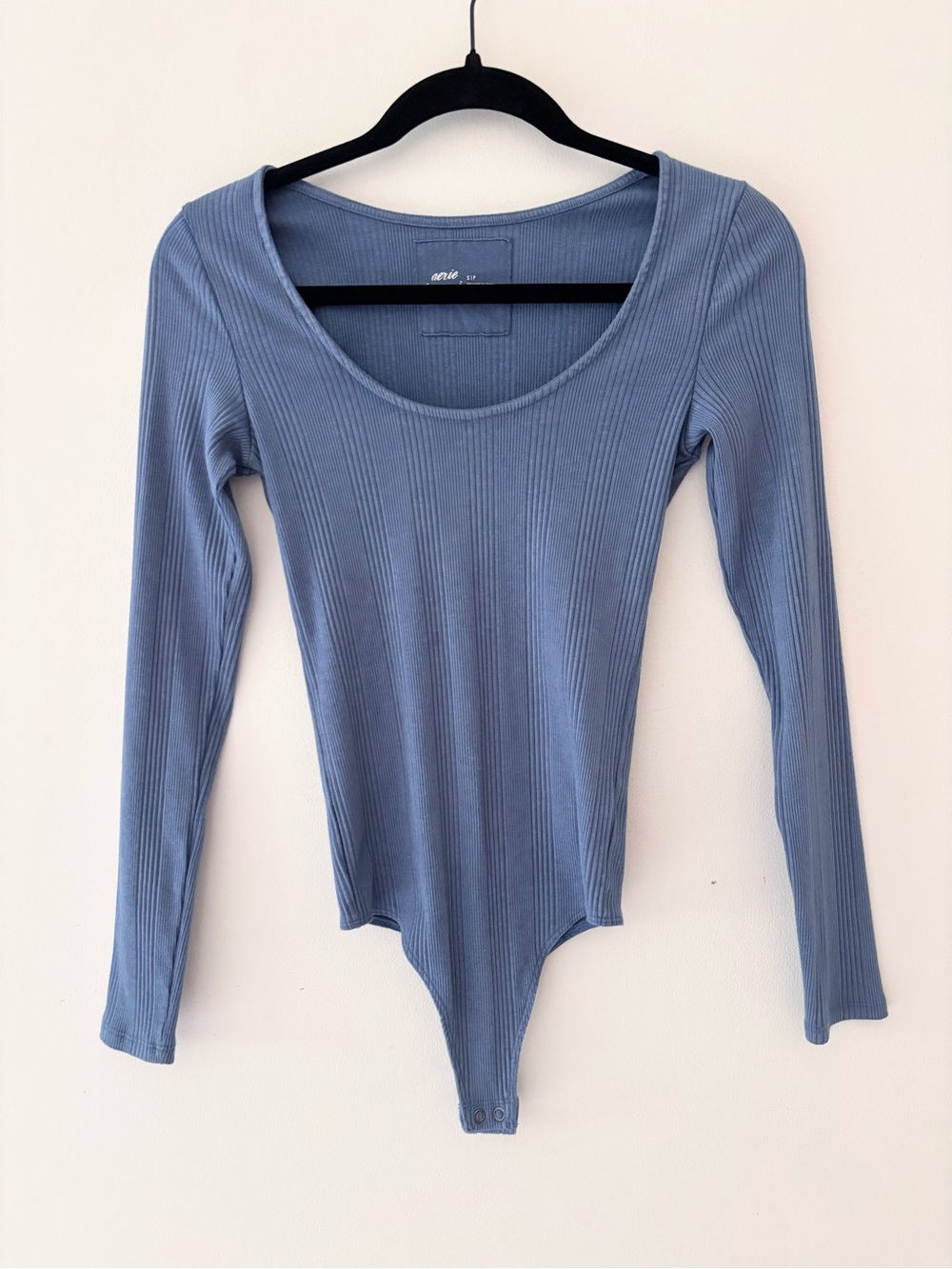Aerie ribbed blue bodysuit long sleeve shirt scoop neck snaps small fitted 90s